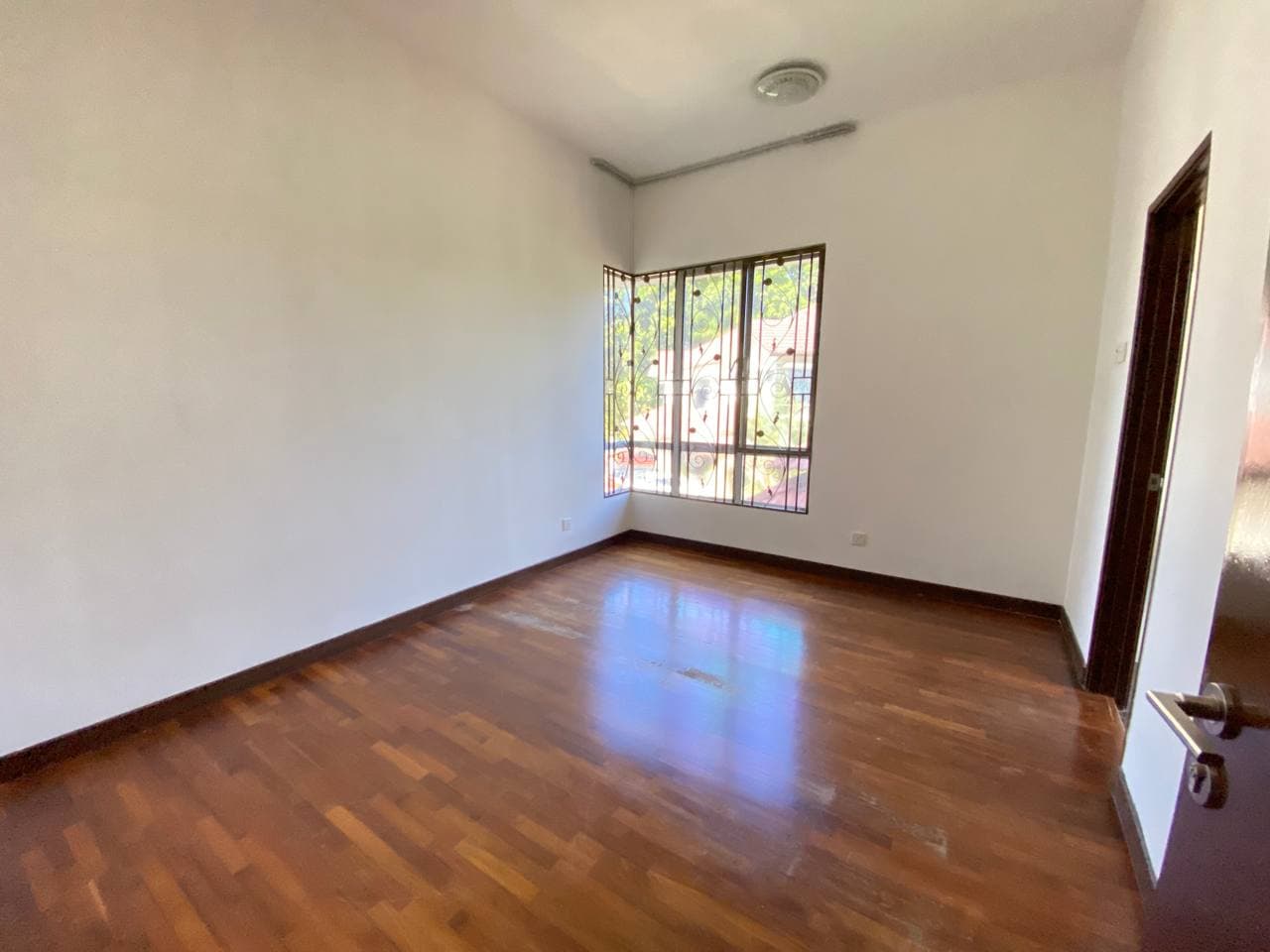 RUMAH CANTIK 2 Storey Kota Kemuning Shah Alam - photo 13