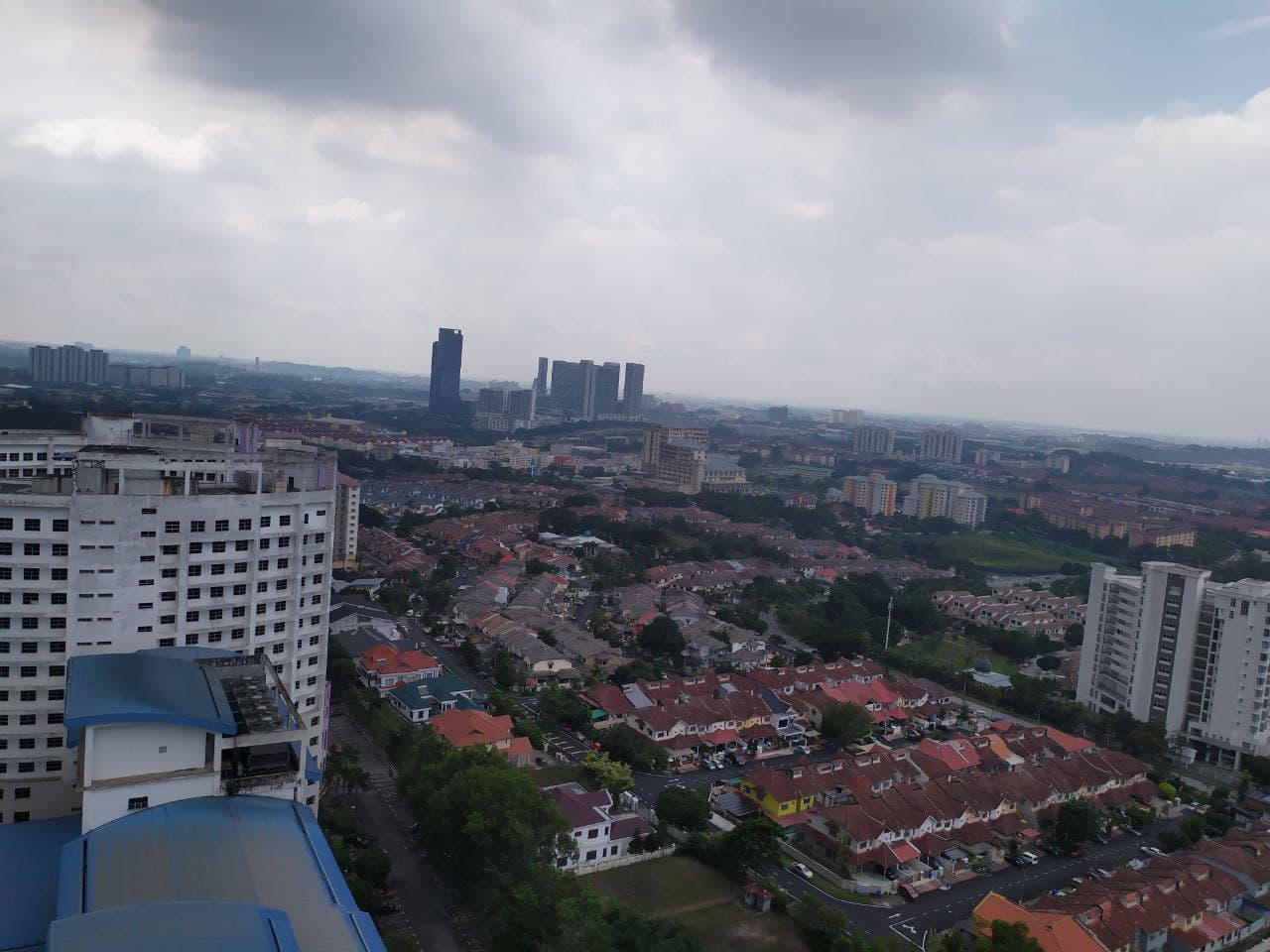 GATED GUARDED Puncak 7 Residence Seksyen 7 - photo 8