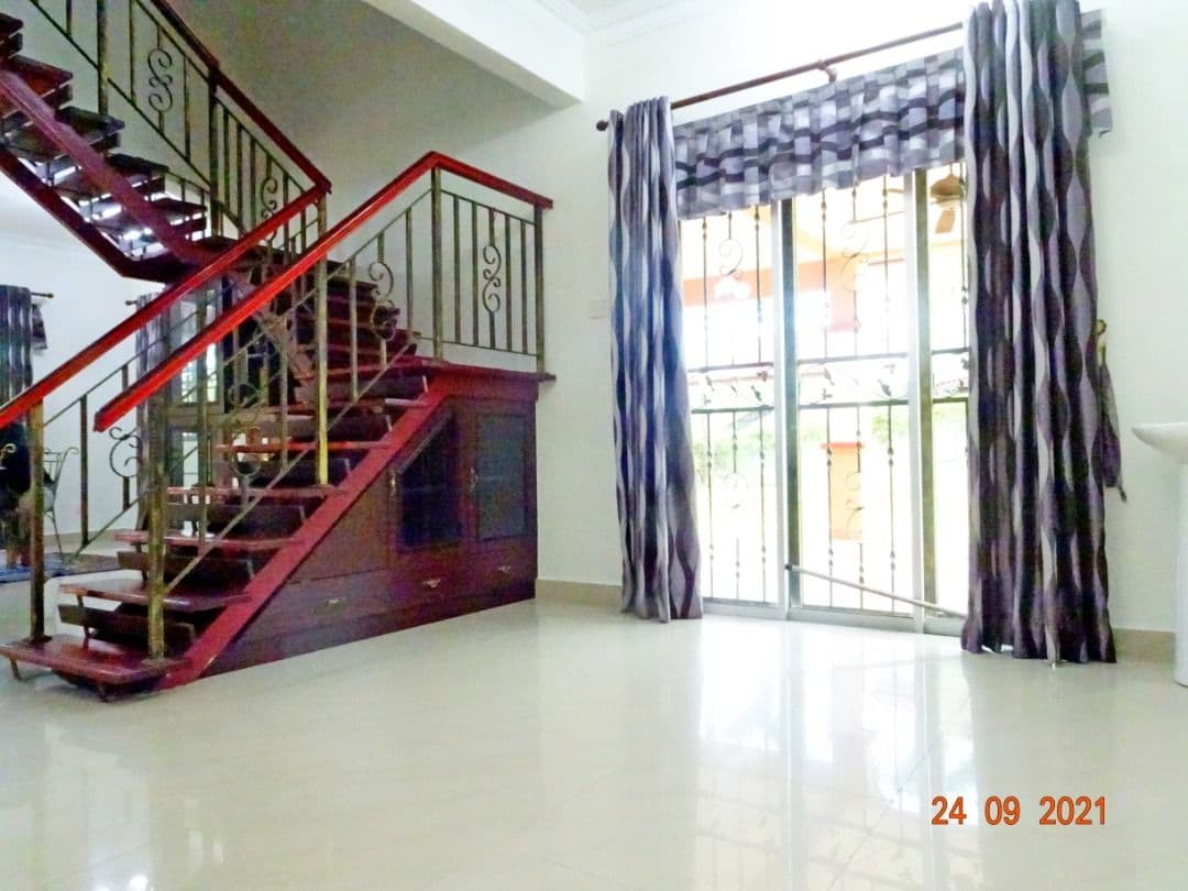 RENOVATED 2 Storey Country Resort Sungai Buloh - photo 8