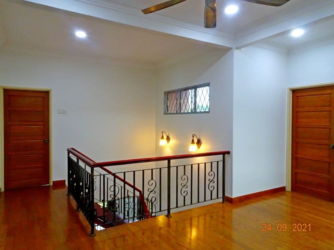 RENOVATED 2 Storey Country Resort Sungai Buloh - photo 11