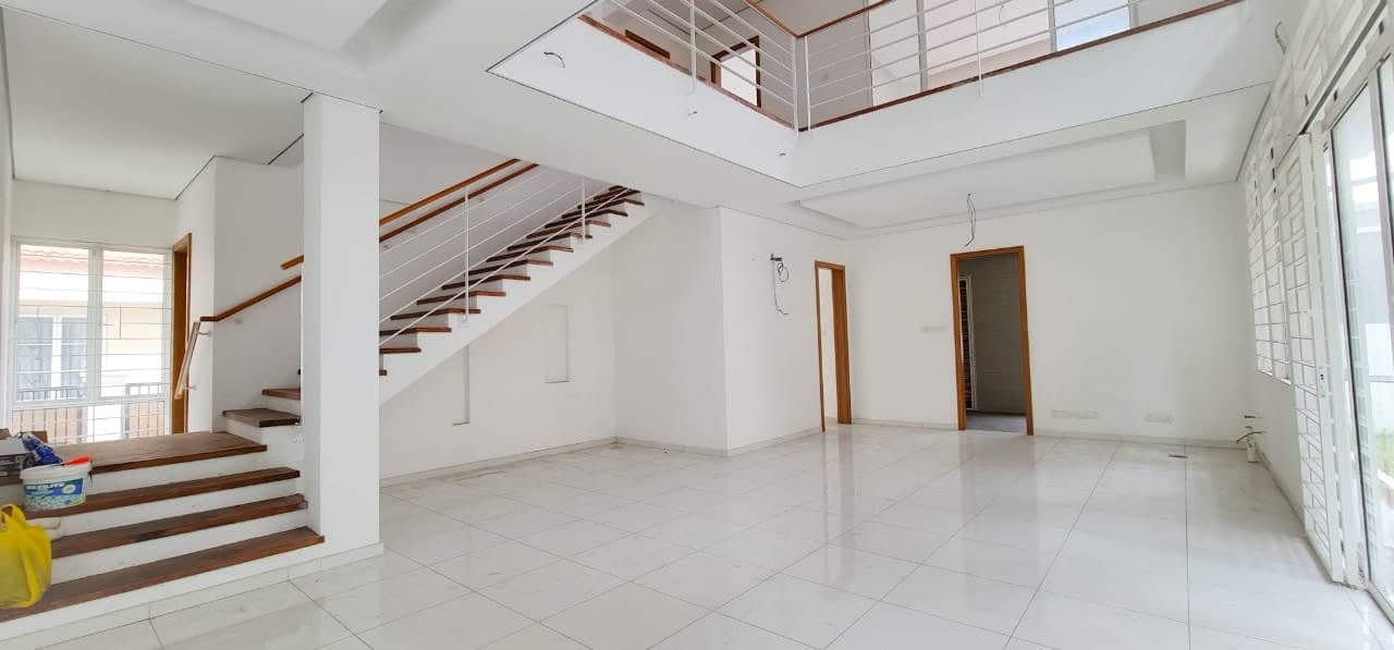 FACING OPEN 2 Storey Bungalow Grandville USJ 1 - photo 7