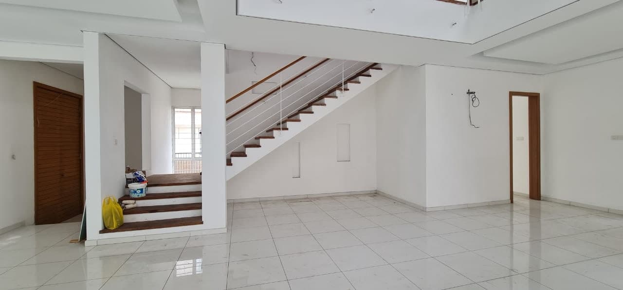 FACING OPEN 2 Storey Bungalow Grandville USJ 1 - photo 8