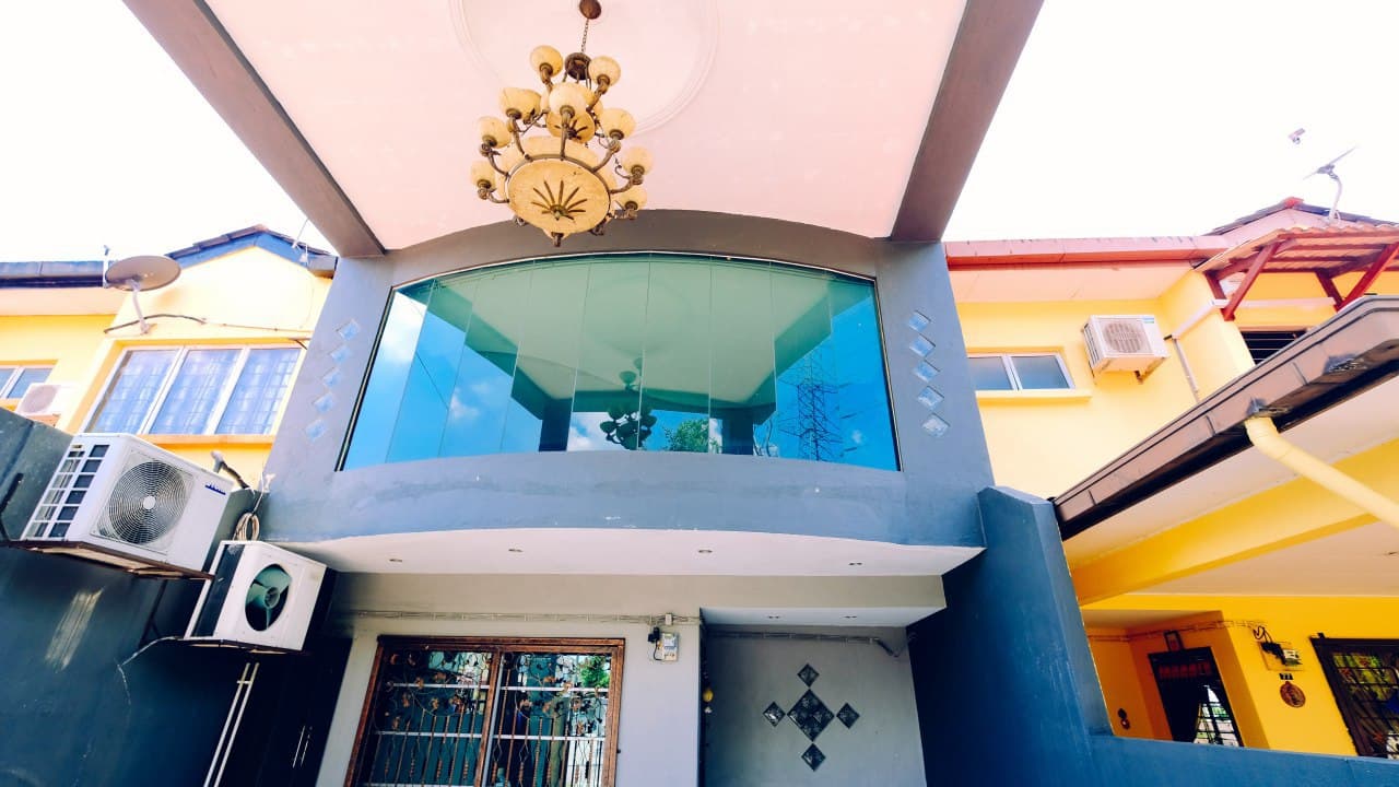 FULLY RENOVATED 2 Storey PUJ 2 Seri Kembangan - photo 4