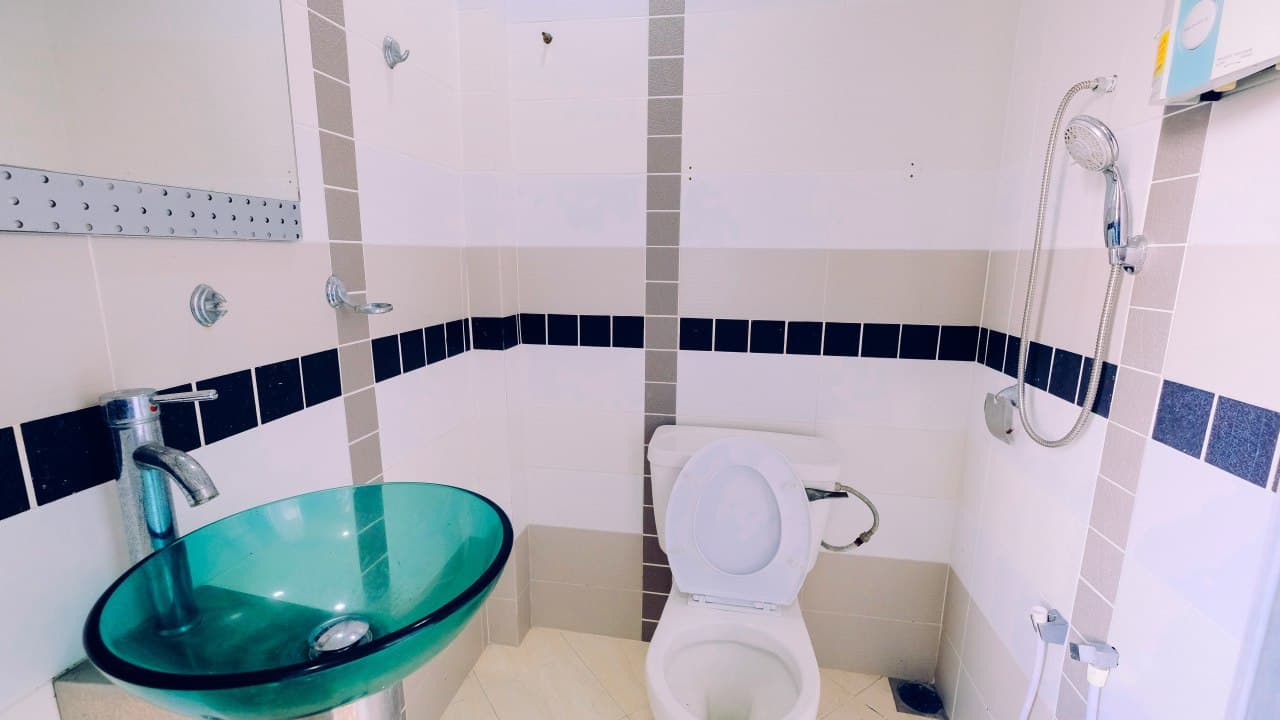 FULLY RENOVATED 2 Storey PUJ 2 Seri Kembangan - photo 8