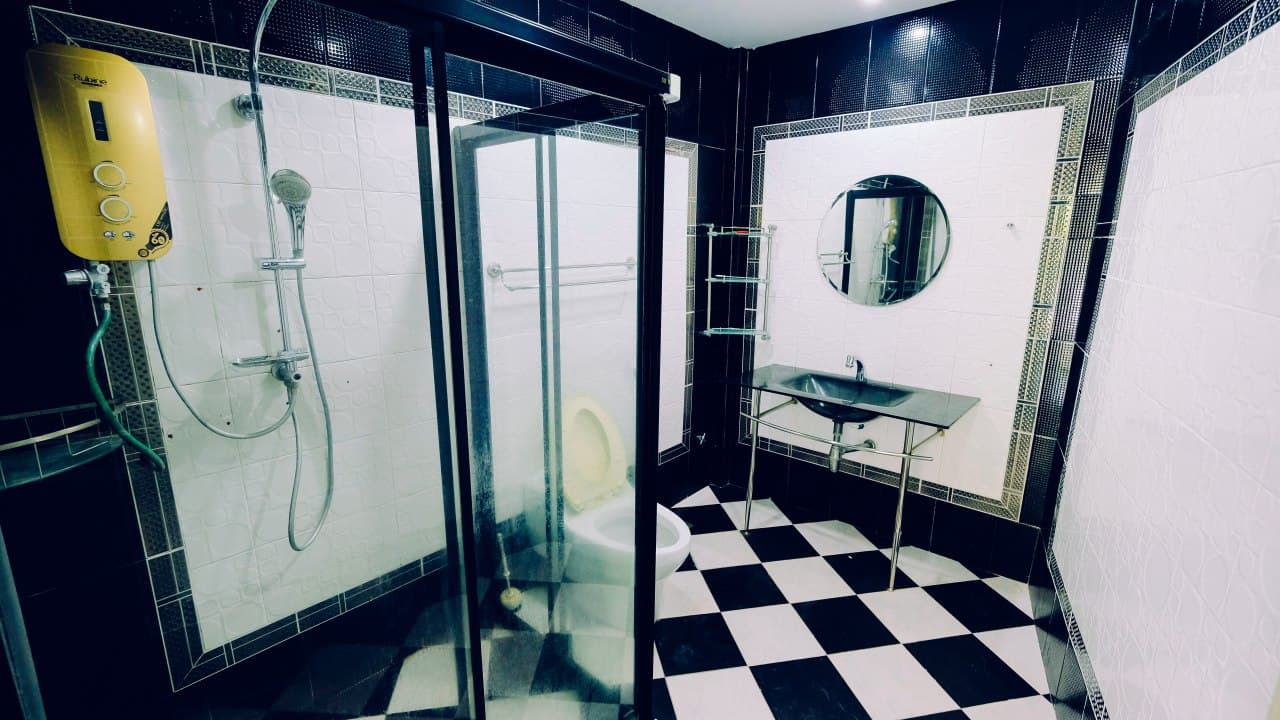 FULLY RENOVATED 2 Storey PUJ 2 Seri Kembangan - photo 13