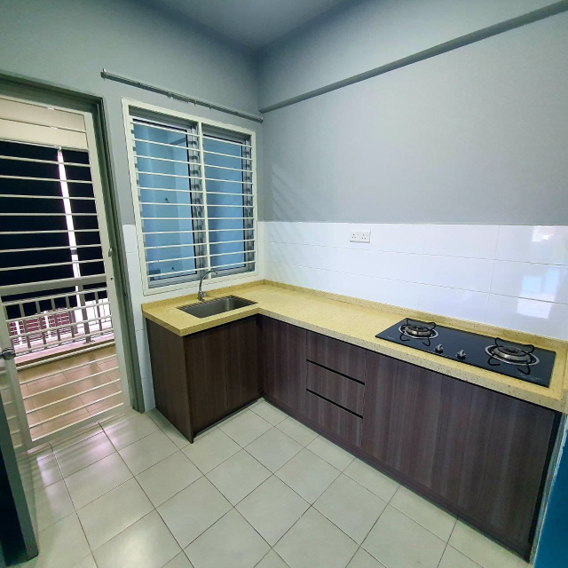 GATED GUARDED Putra 1 Apartment Bangi - photo 6