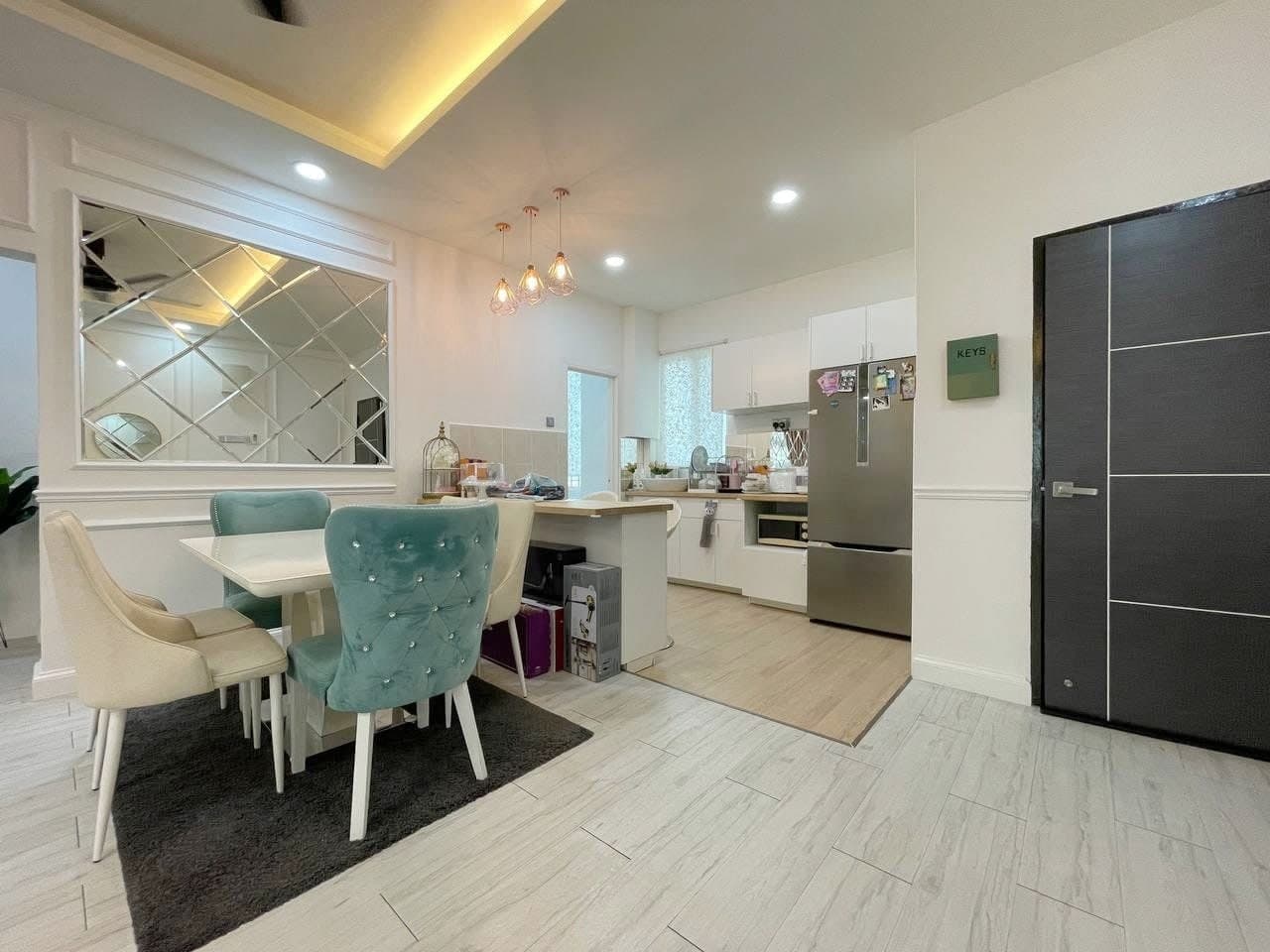 RUMAH CANTIKondominium Kristal Seksyen 7 Shah Alam - photo 4