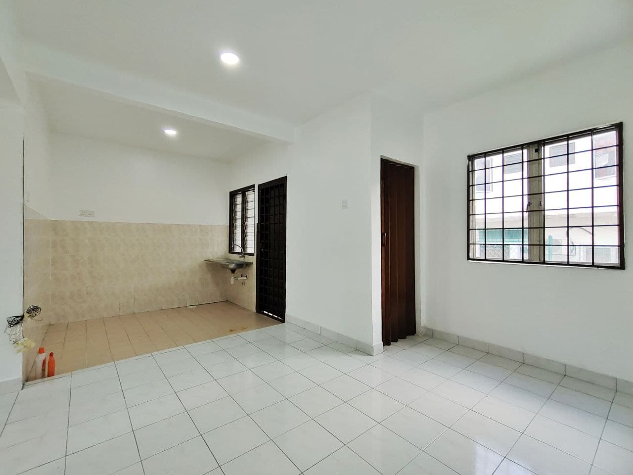 NEWLY PAINTED 2 Storey Seksyen 8 Bandar Baru Bangi - photo 11