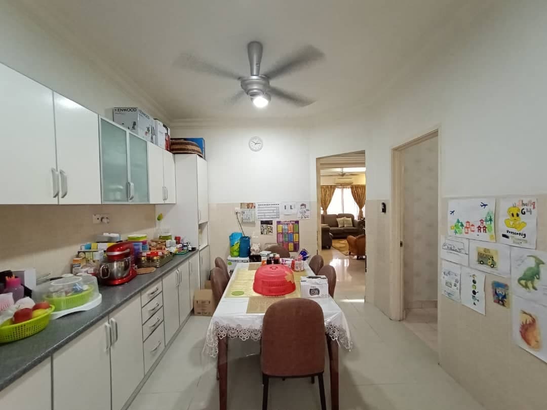 RENOVATED 2 Storey Sepah Puteri Kota Damansara - photo 5