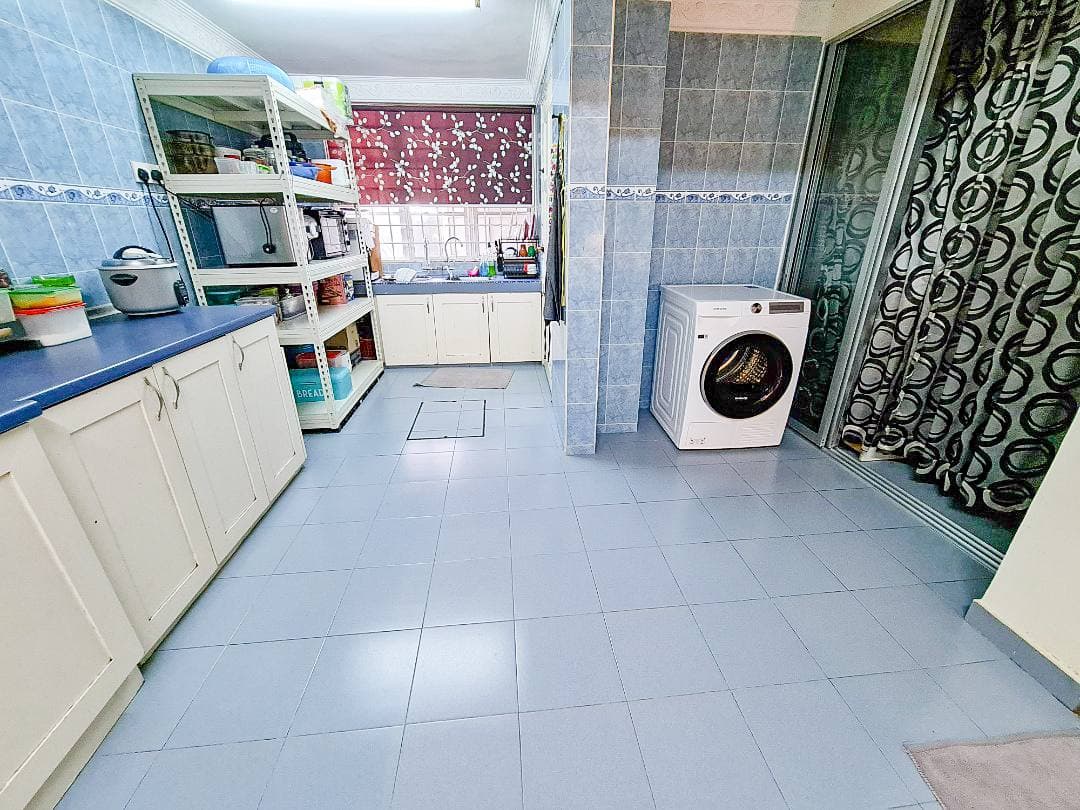 FACING OPEN 2 Storey Seksyen 15 Bandar Baru Bangi - photo 13
