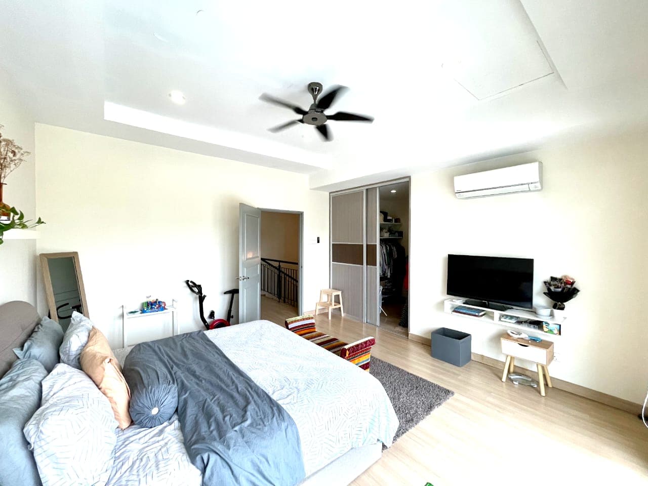 FACING PLAYGROUND 2 Storey Alam Impian Shah Alam - photo 2