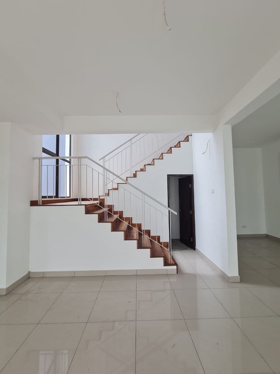 LIKE NEW 2 Storey Opus Lake Vicinity Cyberjaya - photo 3
