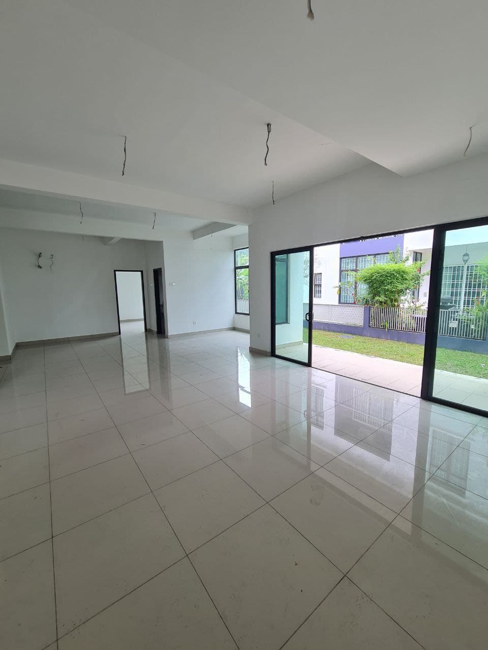 LIKE NEW 2 Storey Opus Lake Vicinity Cyberjaya - photo 5