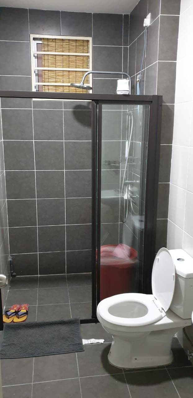 PARTIALLY FURNISHED Condo BSP21 Selangor - photo 4