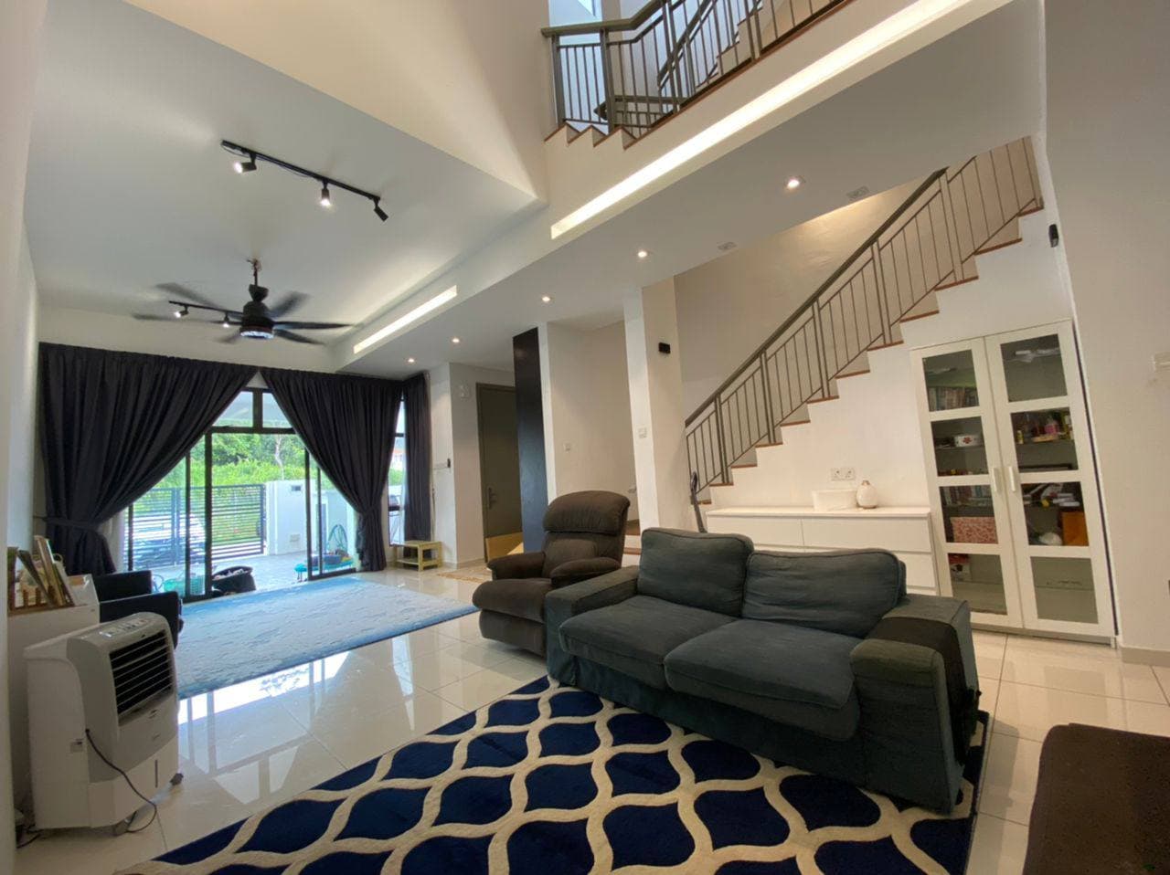 Facing Open 3 Storey Emerald Alam Impian - photo 3