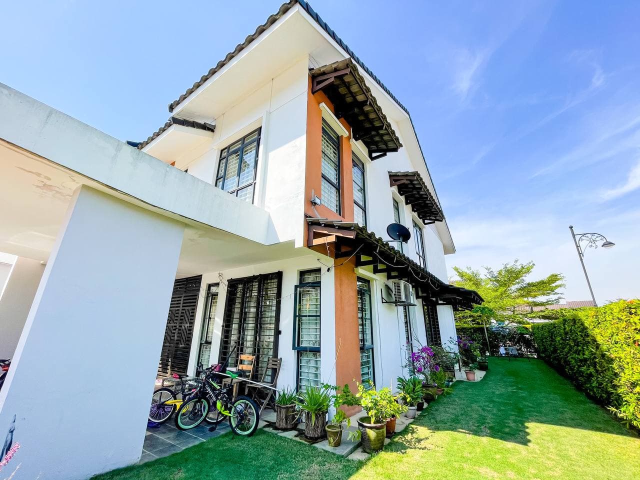 CORNER 2 Storey Jalan Tangilan Putrajaya - photo 4