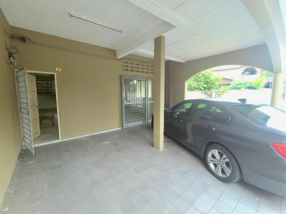 CORNER LOT 2 Storey Taman Nirwana Ampang - photo 3