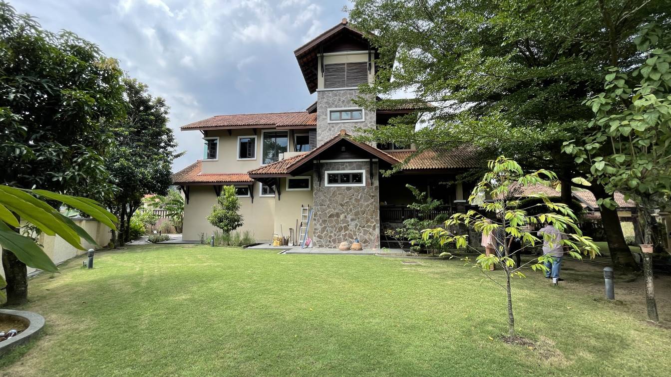 CORNER LOT 2 Storey Bungalow Seksyen 7 Shah Alam - photo 4