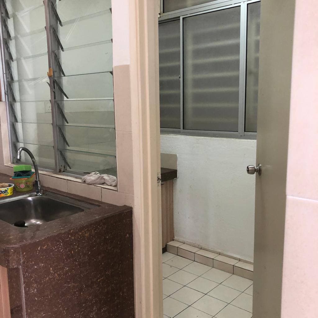 FULLY FURNISHED Gaya Residence Taman Melawati - photo 12