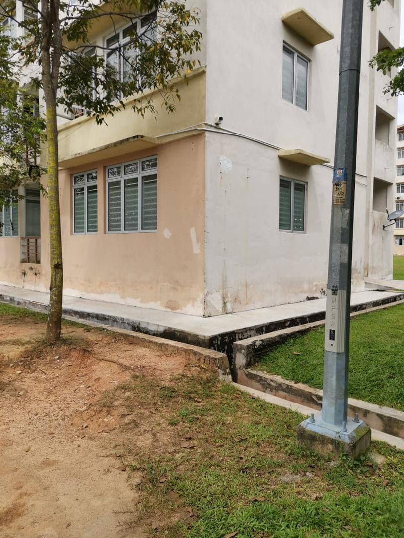 GROUND FLOOR Apartment Taman Topaz Dengkil - photo 8