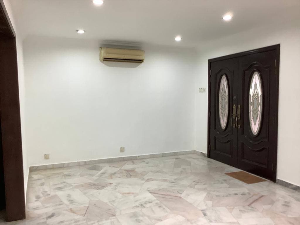 SPACIOUS 2 Storey Taman Setiawangsa - photo 2