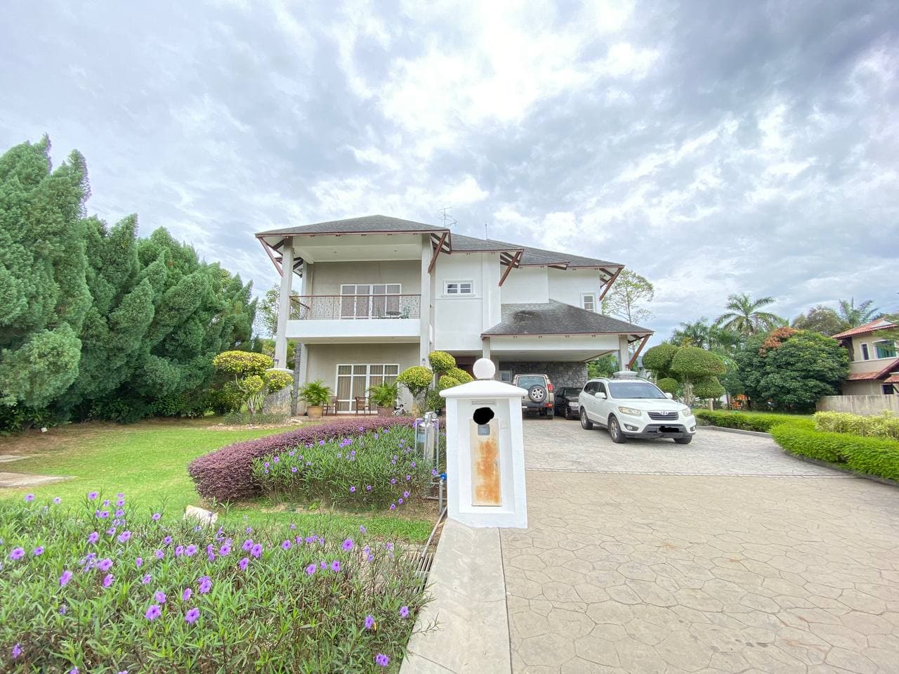 FACING LAKE 2 Storey Perdana Lakeview Cyberjaya - photo 2