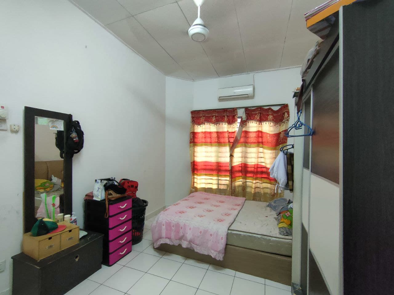 FACING OPEN Single Storey Taman Pelangi Semenyih - photo 9