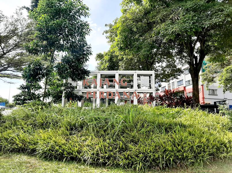 NEWLY PAINTED UNIT Taman Kajang Perdana - photo 2