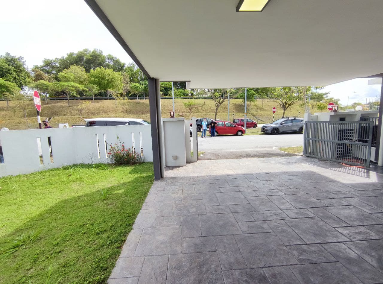 CORNER LOT 2 Storey Laman Delfina Nilai - photo 10