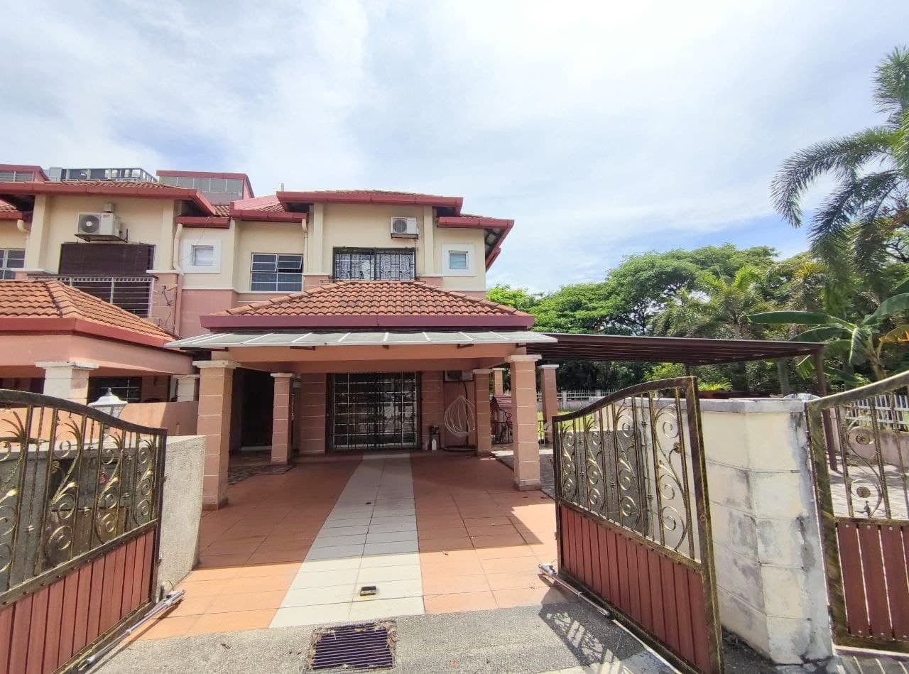 CORNER LOT 2 Storey Lake Haven Homes Puchong - photo 3