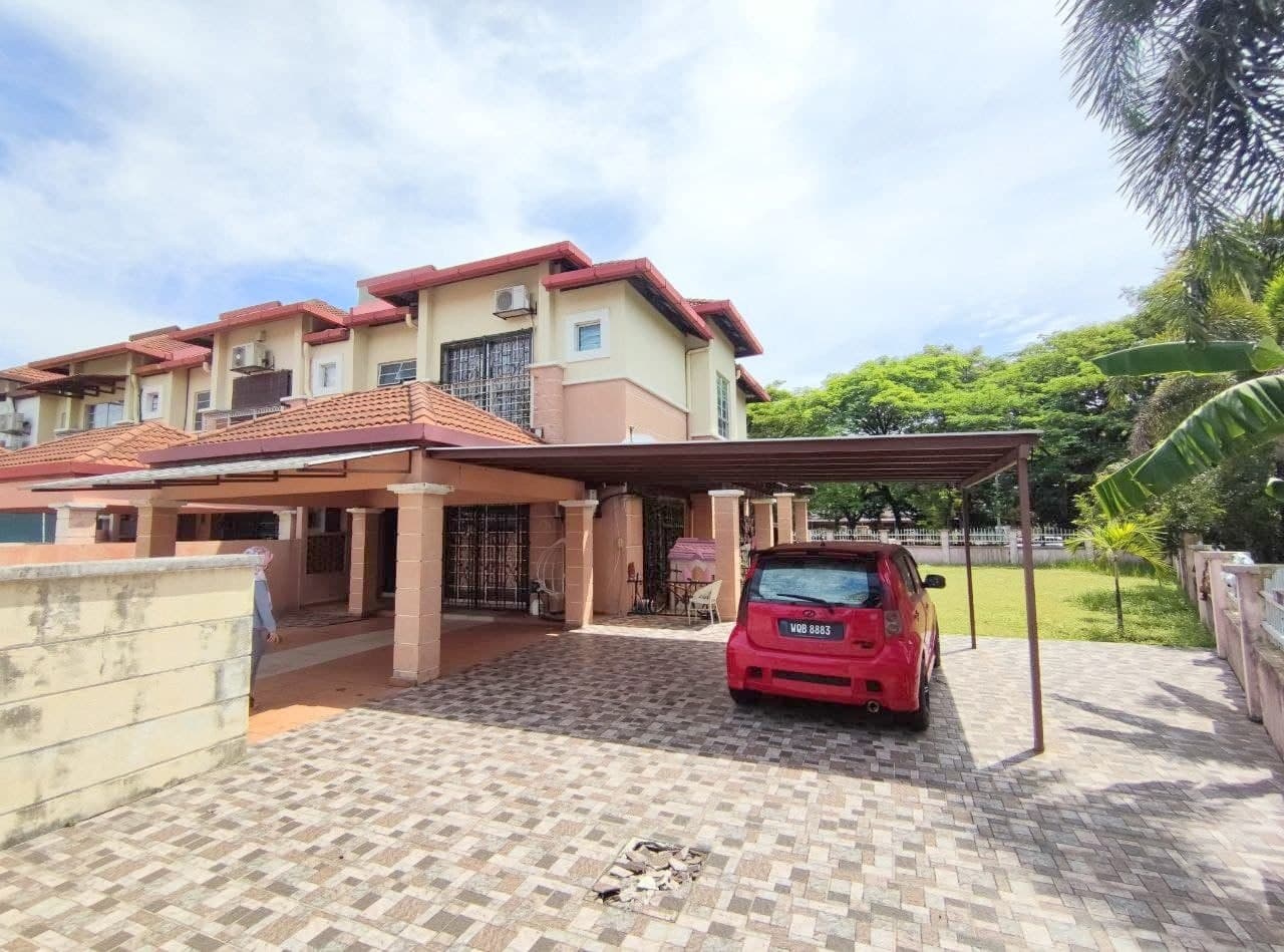 CORNER LOT 2 Storey Lake Haven Homes Puchong - photo 4