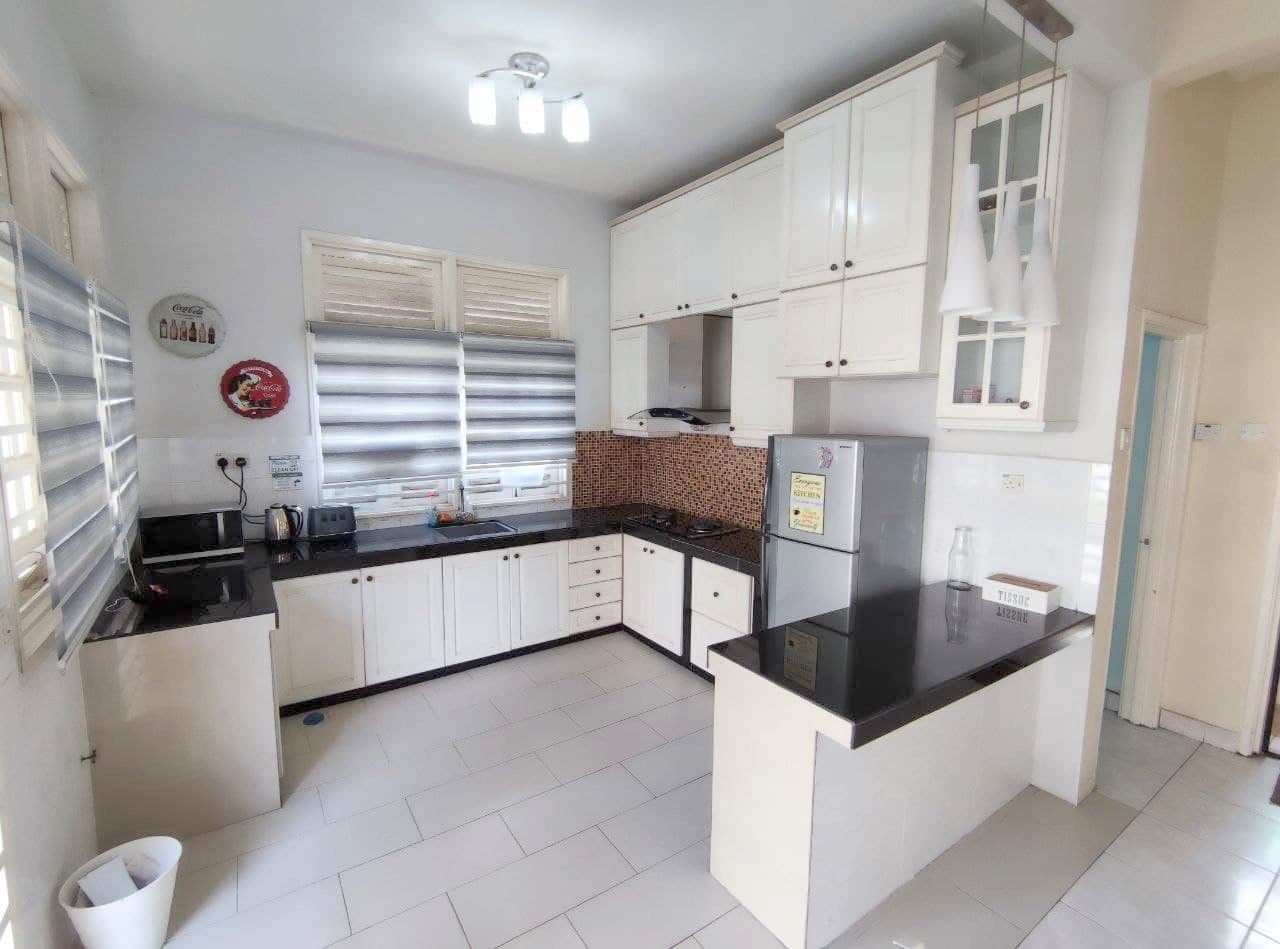 Double Storey Bungalow Taman Kemboja Kota Seriemas - photo 4