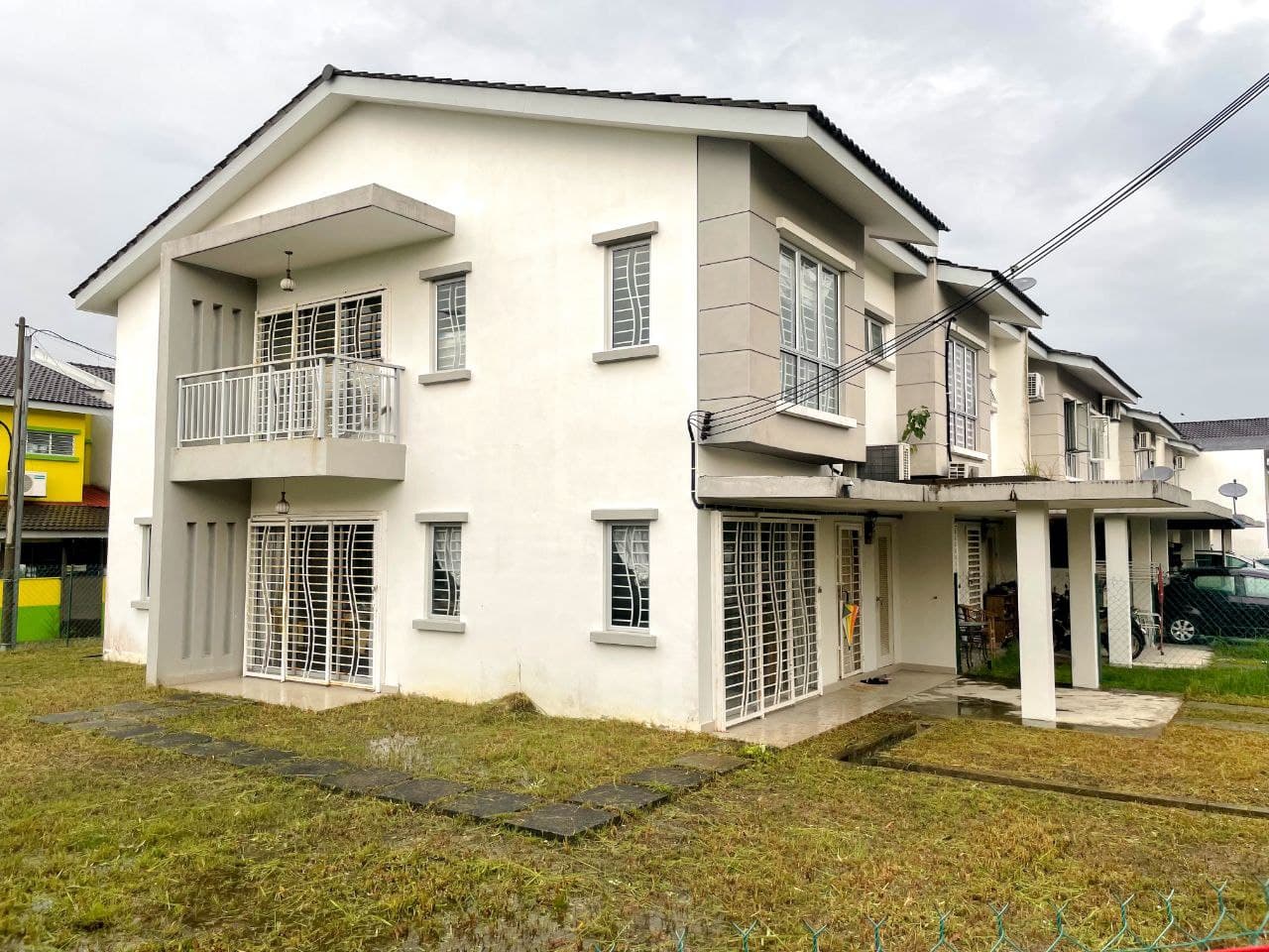 CORNER LOT 2 Storey Bandar Baru Enstek Nilai - photo 3