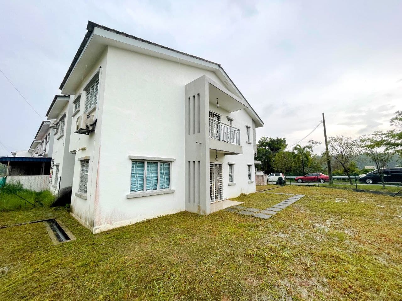 CORNER LOT 2 Storey Bandar Baru Enstek Nilai - photo 6