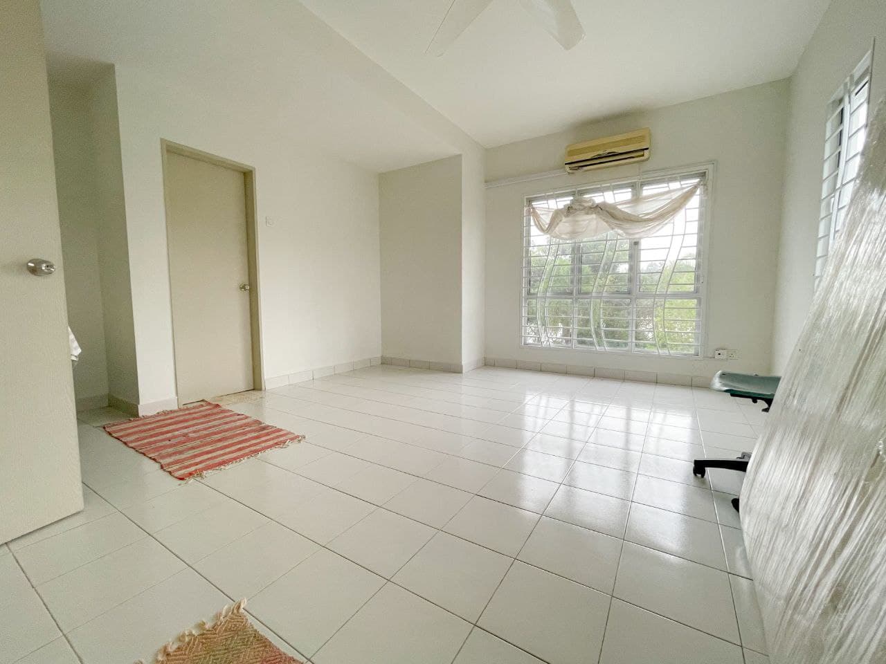 CORNER LOT 2 Storey Bandar Baru Enstek Nilai - photo 13