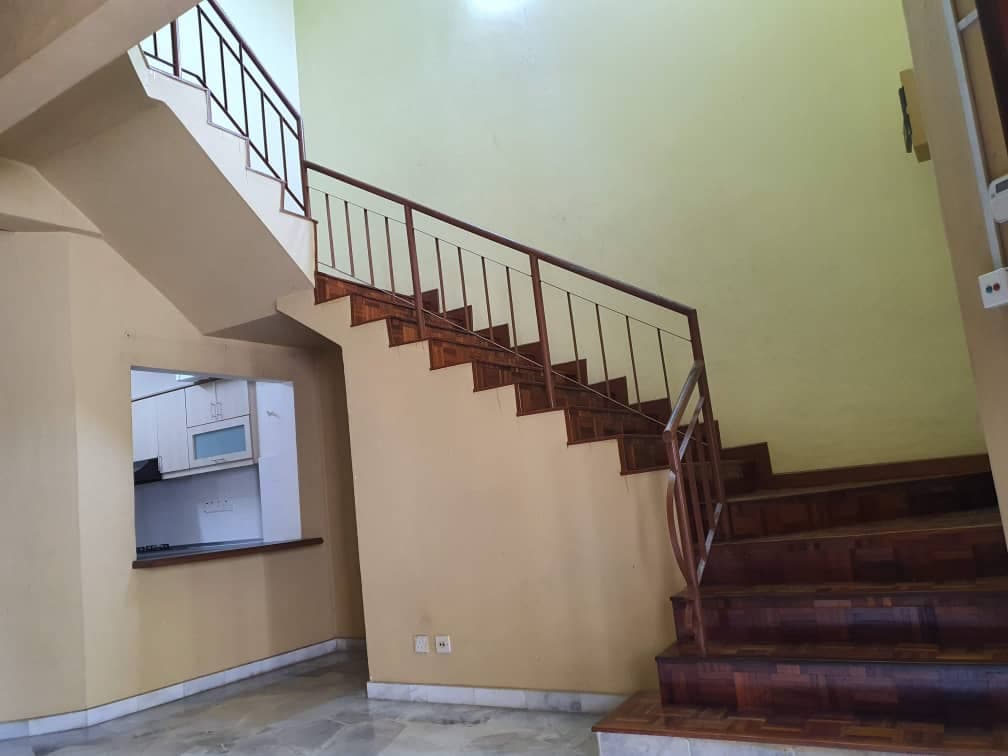 FURNISHED 2 Storey USJ 6 Subang Jaya Selangor - photo 3