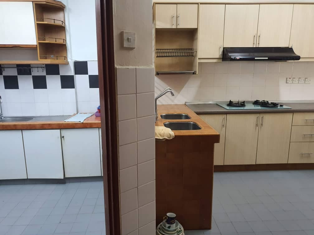 FURNISHED 2 Storey USJ 6 Subang Jaya Selangor - photo 6