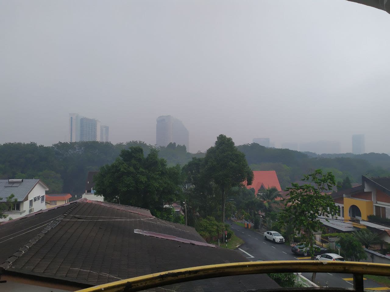 BEAUTIFUL 2 Storey Bungalow Seksyen 2 Shah Alam - photo 3