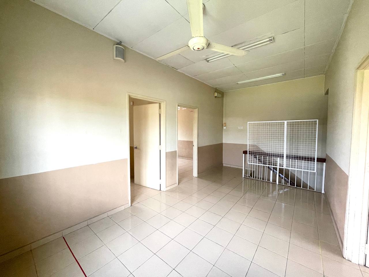 CORNER LOT 2 Storey Taman Puncak Jalil 2 - photo 10