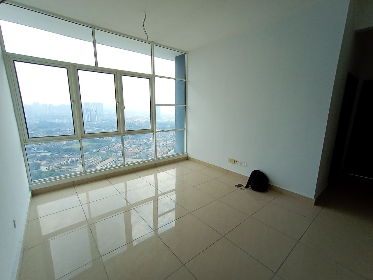 BEAUTIFUL UNIT Boulevard Service Jalan Kuching KL - photo 4