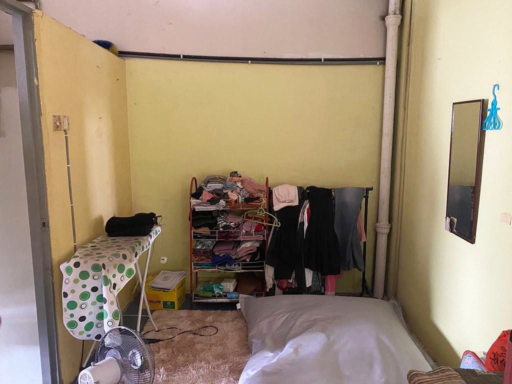 LOW COST 1 Half Storey Taman Sri Puchong Selangor - photo 4