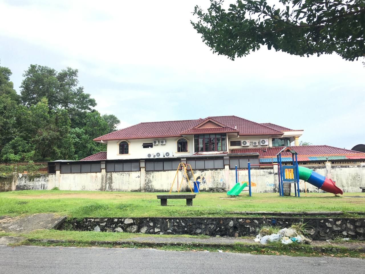 END LOT 2 Storey Bandar Tun Hussein Onn Cheras - photo 4