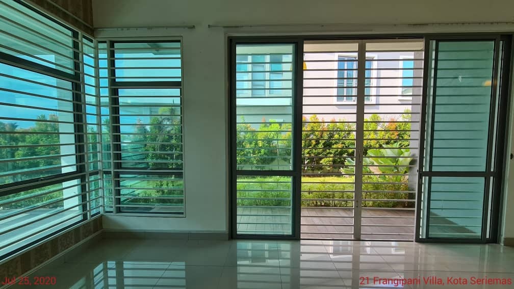 FACING OPEN Bungalow Frangipani Villas Nilai - photo 7