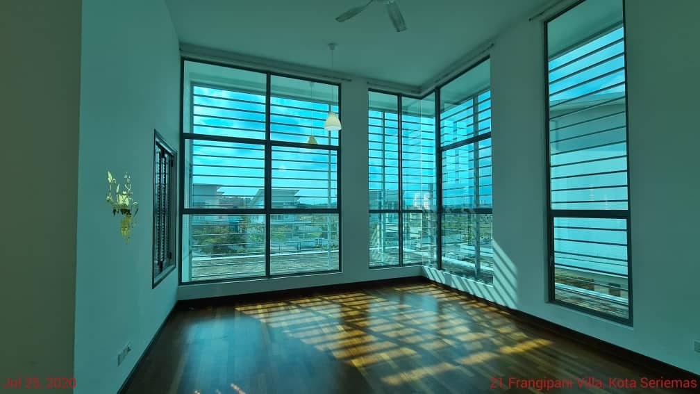 FACING OPEN Bungalow Frangipani Villas Nilai - photo 12