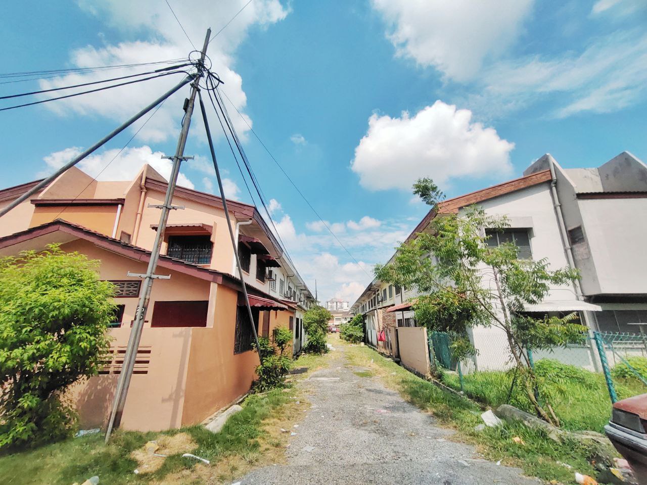 CANTIK 2 Storey Taman Hijau Jalan Reko Kajang - photo 7