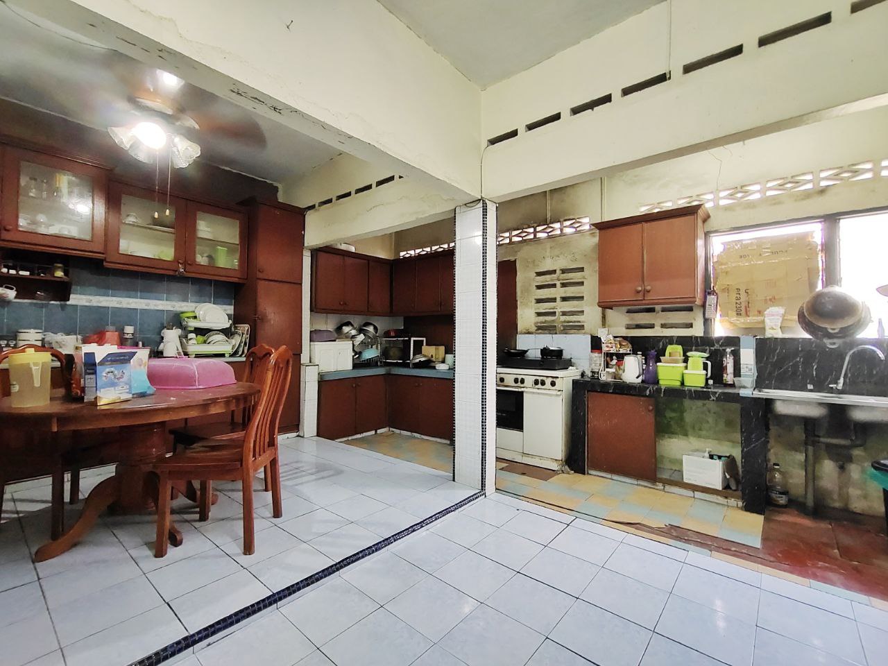 CANTIK 2 Storey Taman Hijau Jalan Reko Kajang - photo 9