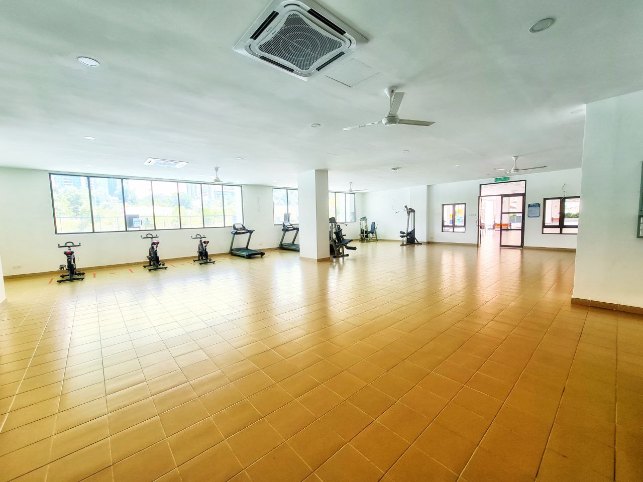 FURNISHED Camelia Residensi Bandar Sungai Long - photo 4