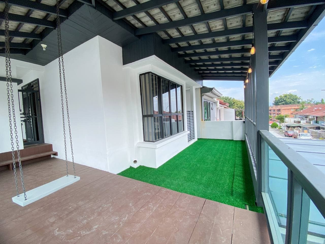 END LOT RENOVATED 2 Storey Damai Perdana Cheras - photo 9