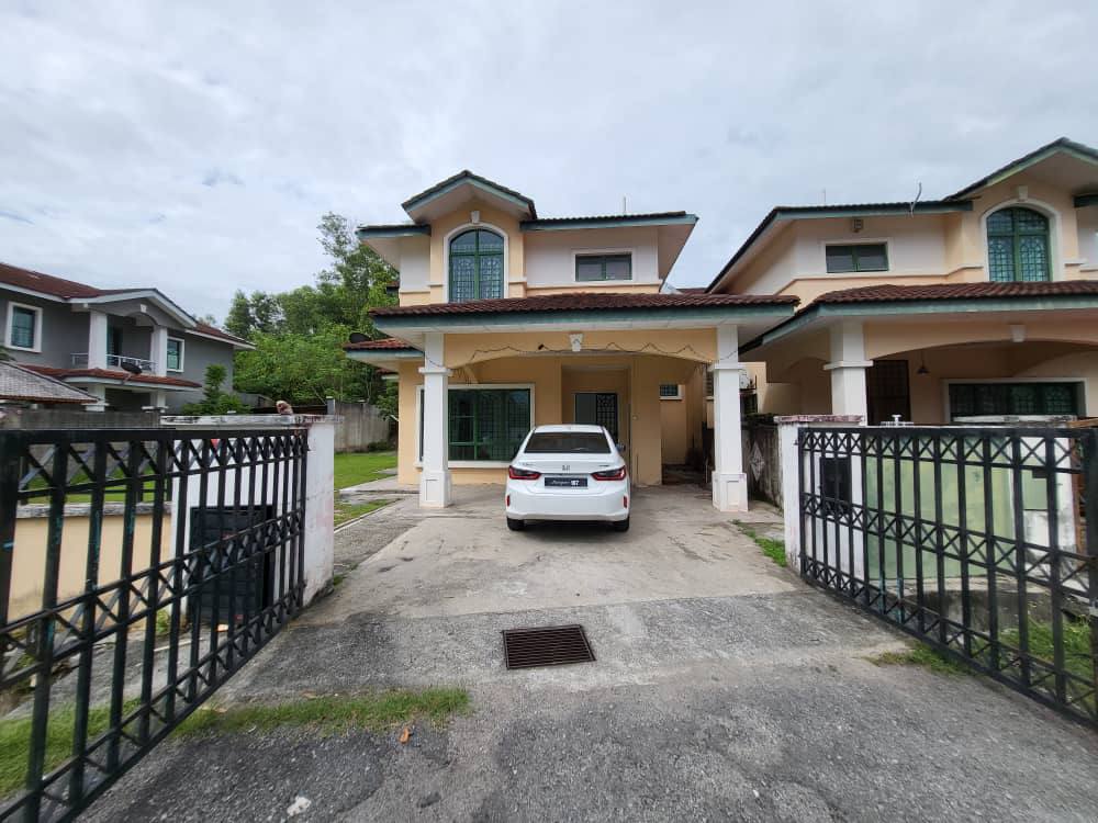 RUMAH CANTIK 2 Storey Semi D Bandar Tasik Kesuma - photo 2