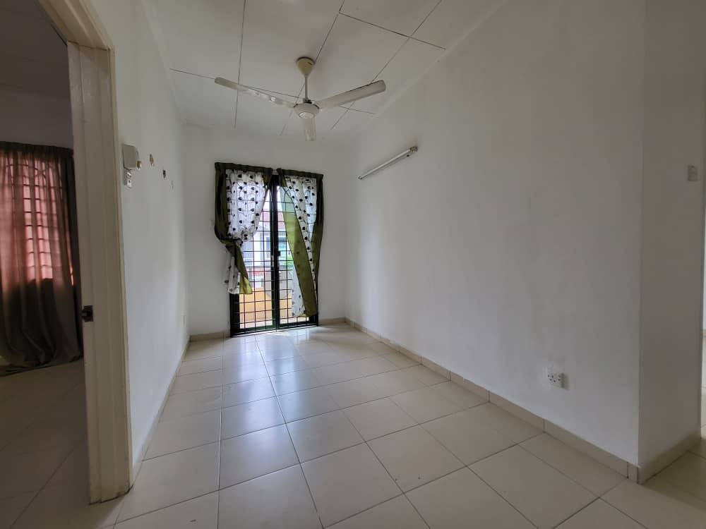 RUMAH CANTIK 2 Storey Semi D Bandar Tasik Kesuma - photo 13